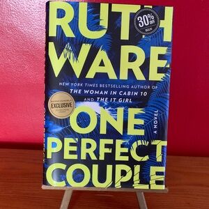 Ruth Ware 'One Perfect Couple' Novel